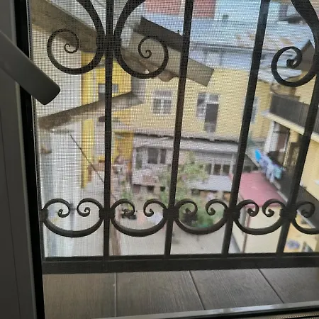 центр оперний теат однокімнатні з кухня-студія кондиціонер Apartament